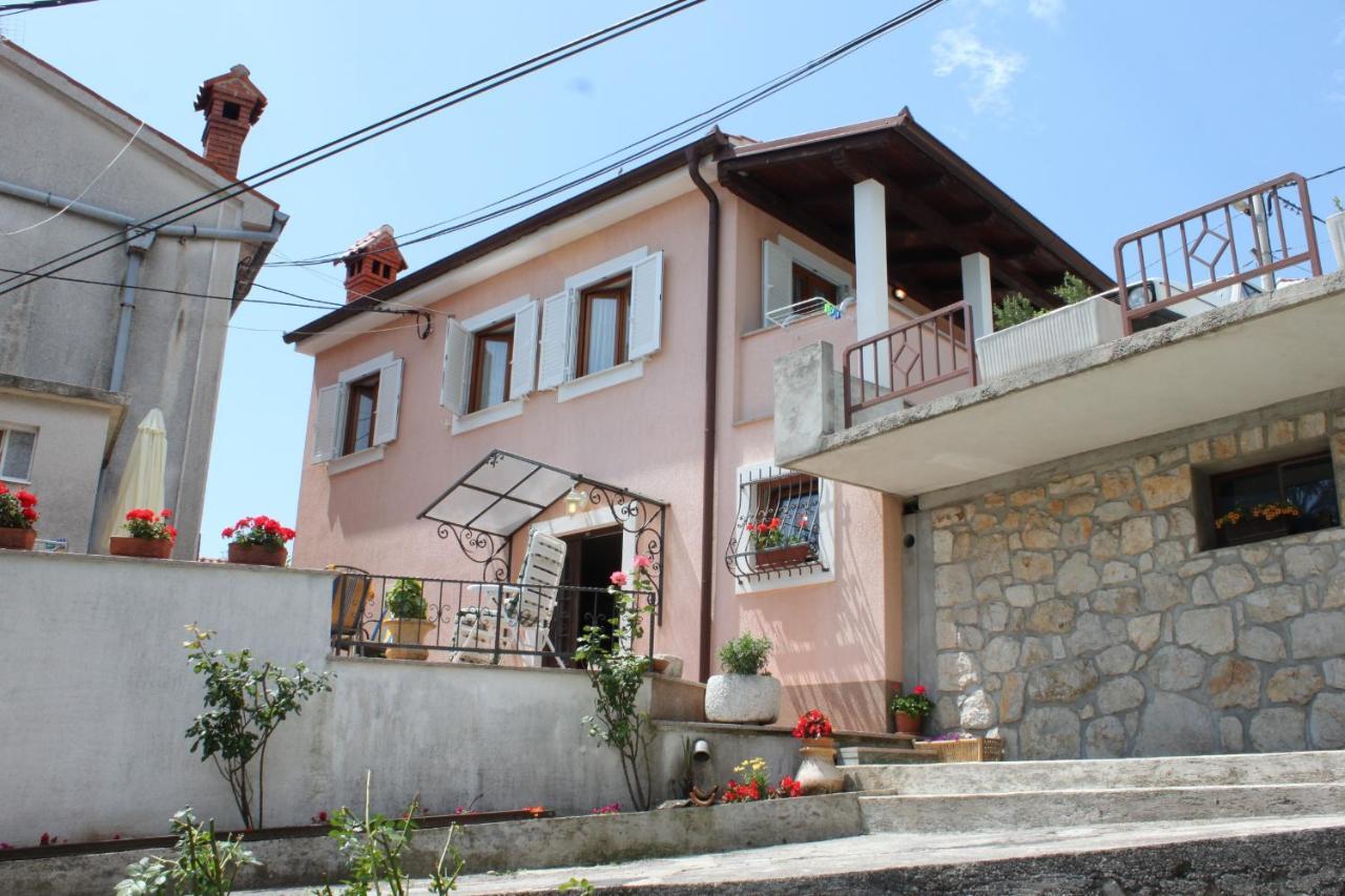 Studio Kraj 7794B Bagian luar foto