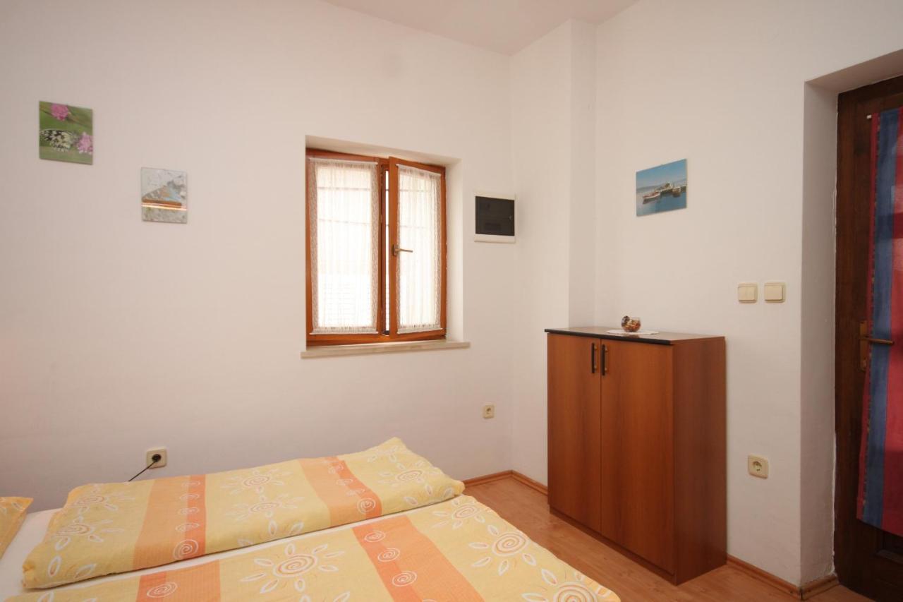 Studio Kraj 7794B Bagian luar foto